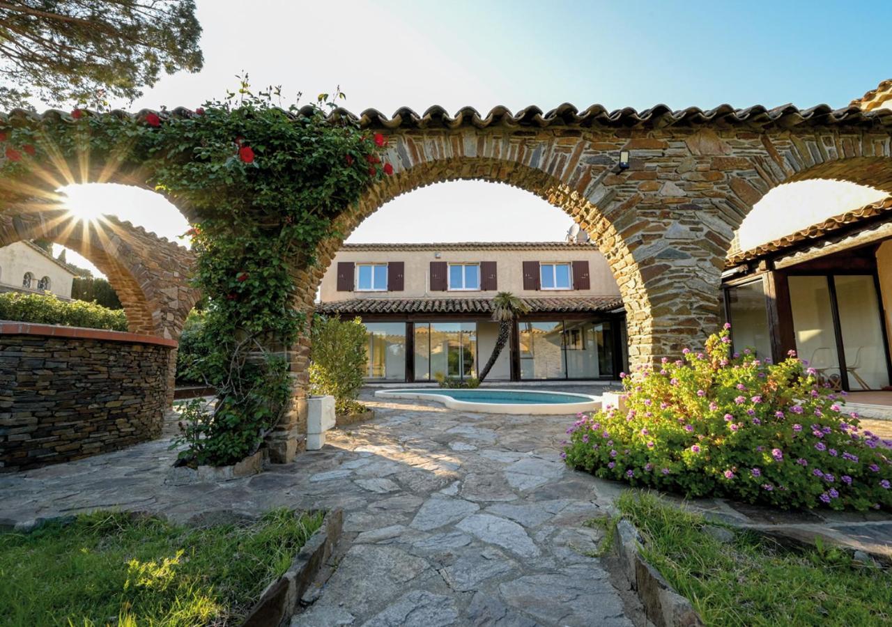 Residence La Menado Cavalaire-sur-Mer Luaran gambar