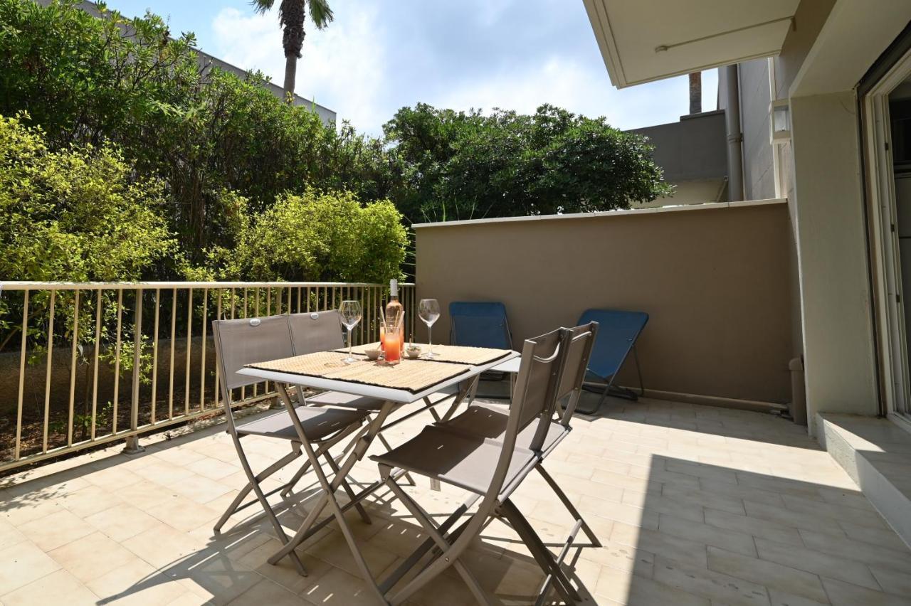 Residence La Menado Cavalaire-sur-Mer Luaran gambar