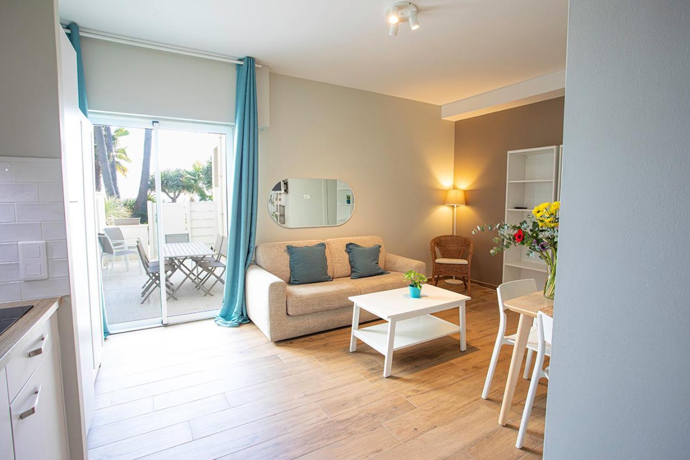 Residence La Menado Cavalaire-sur-Mer Luaran gambar